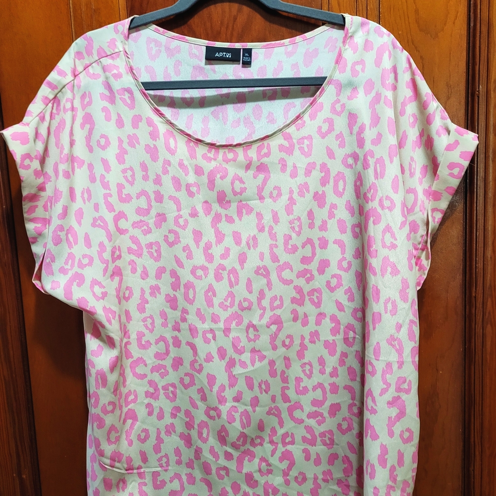 NWT Womens Apt. 9 XL Blouse - Pink & Cream